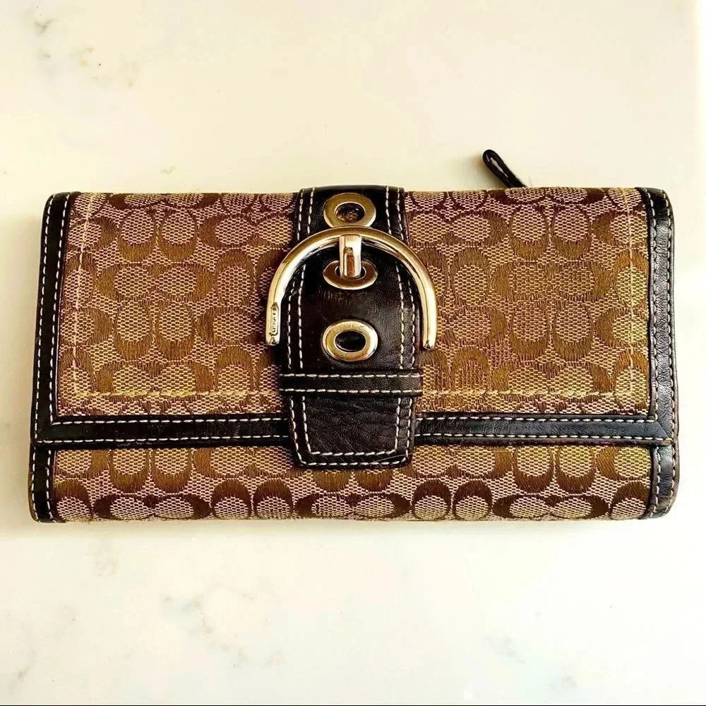 Coach Signature Large Envelope Wallet